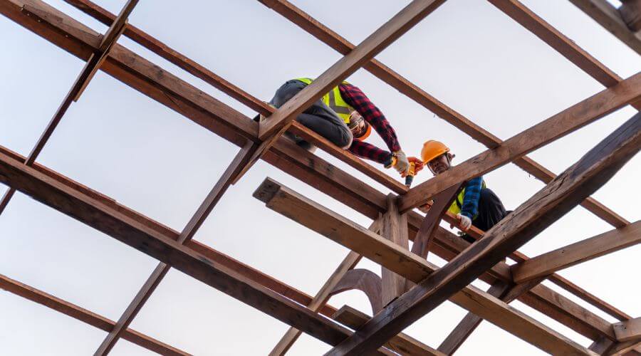 Professional residential roofers in Corvallis, OR